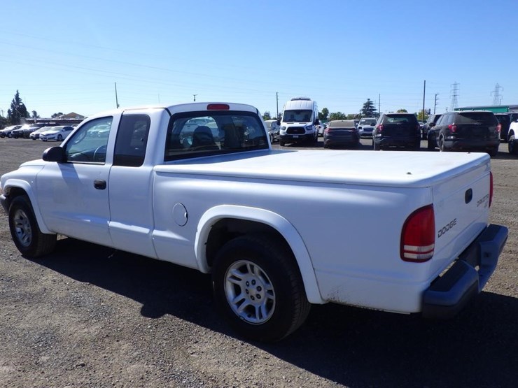 2004-dodge-dakota-image-4