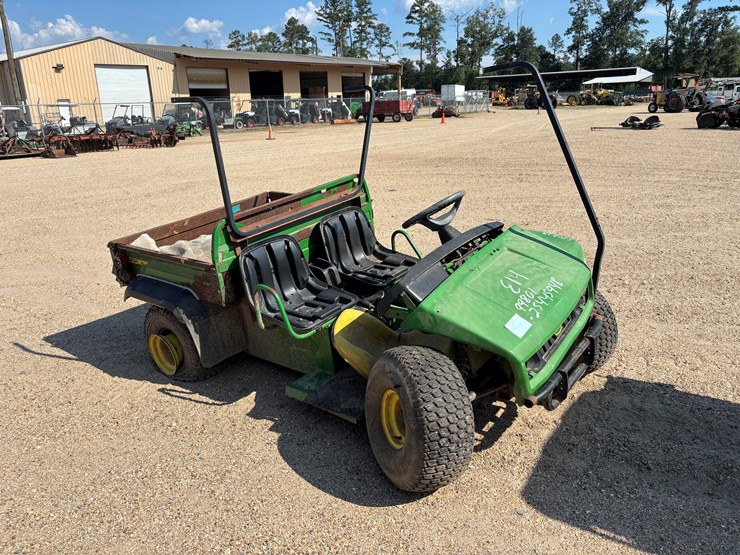 john-deere-gator-image-2