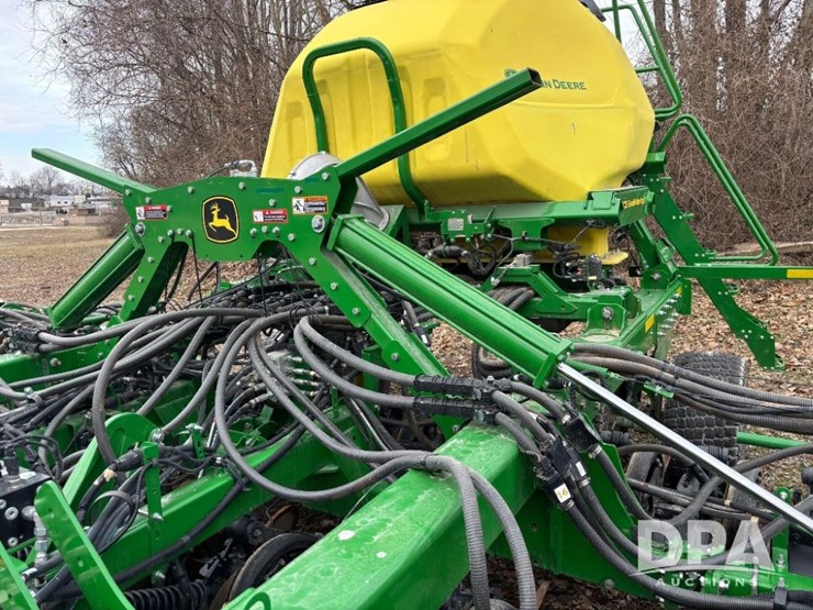 2022-john-deere-n530c-image-30