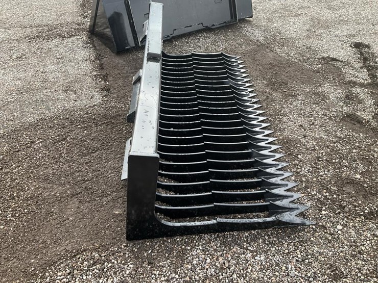 #619-•-76"-skid-steer-skeleton-bucket-low-side-image-6