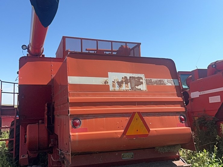 massey-ferguson-760-image-30