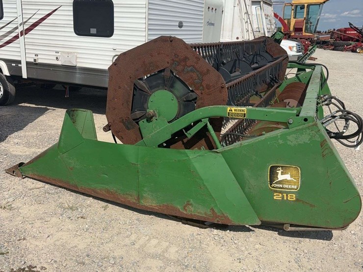 john-deere-218-image-1