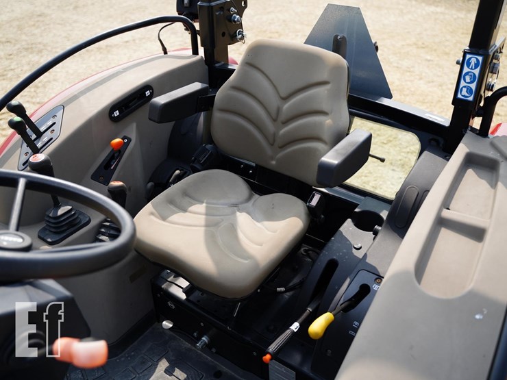2022-case-ih-farmall-75a-image-31