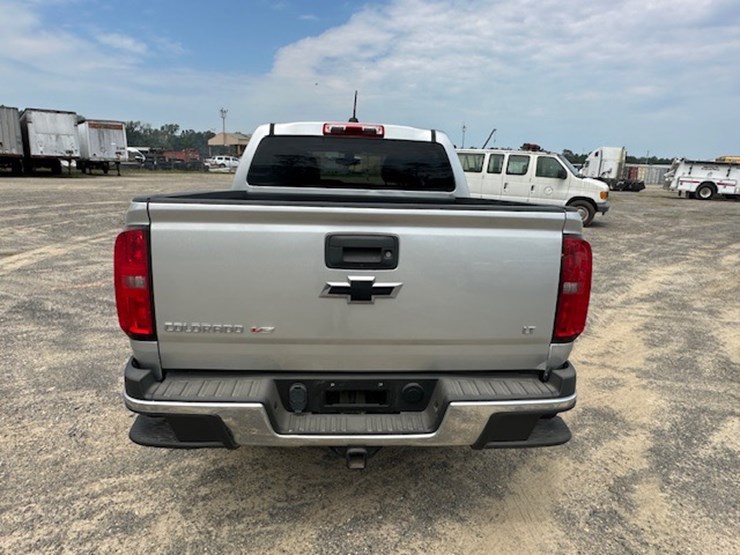 2020-chevrolet-colorado-image-8
