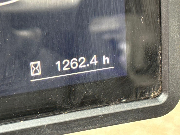 2021-kubota-kx057-5-image-17