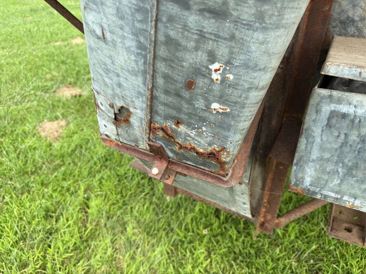 baker-threshing-machine-image-13