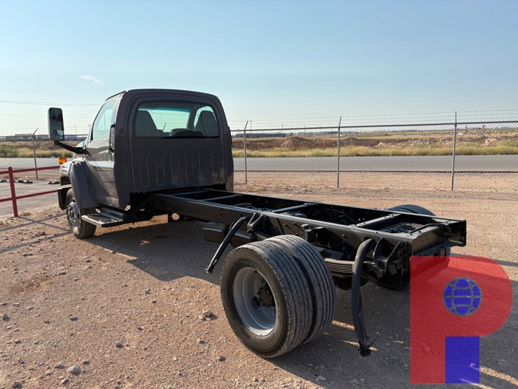 2007-gmc-topkick-c4500-image-4