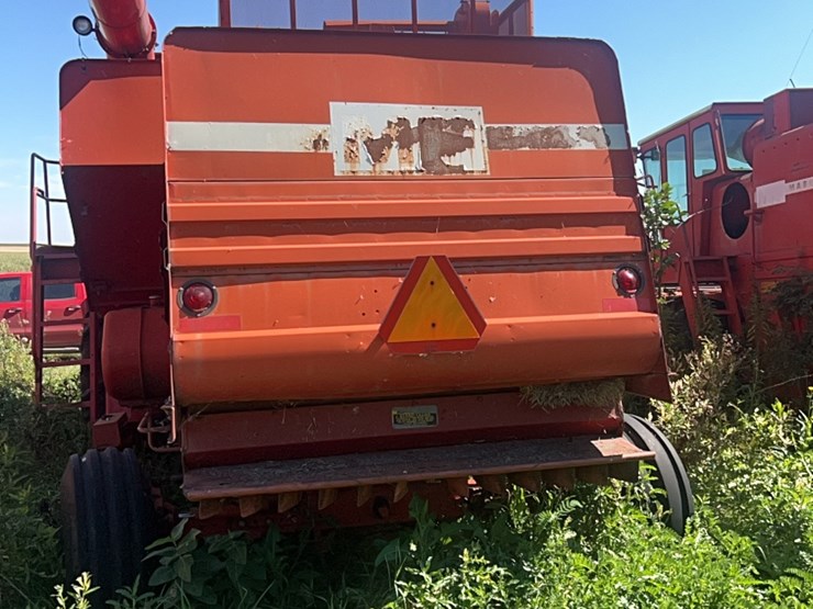 massey-ferguson-760-image-29