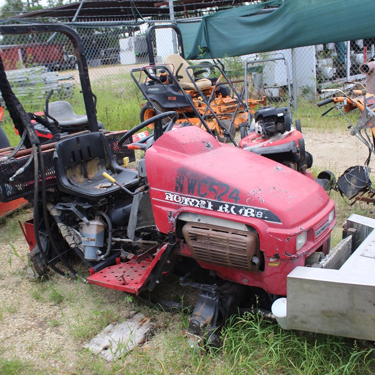 #00448 • HONDA TRACTOR | PARTS OR REPAIRS ONLY