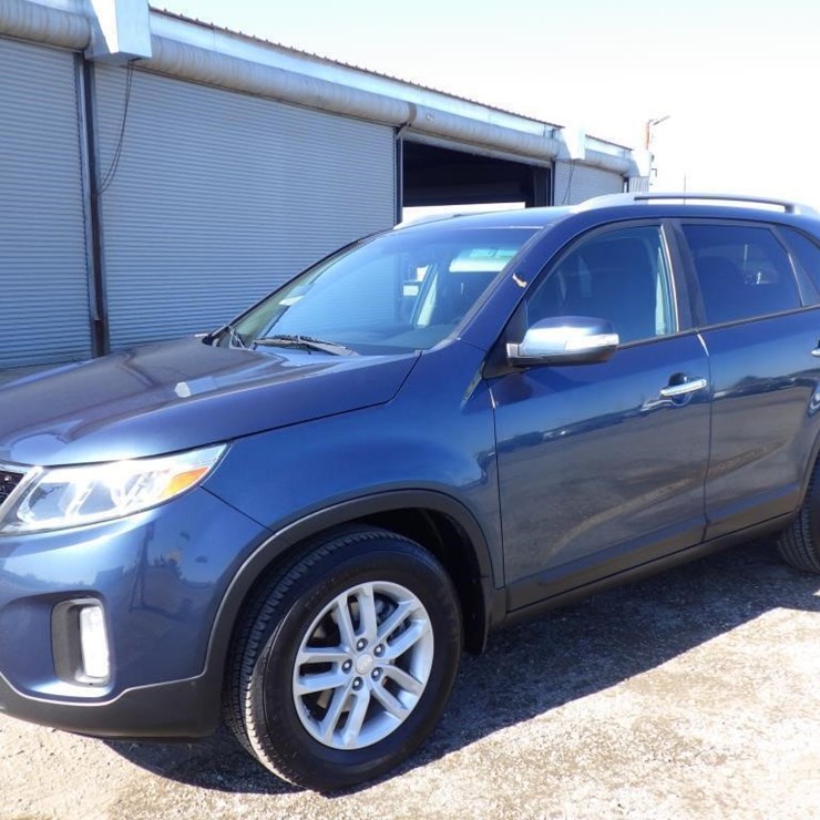 2014 KIA SORENTO