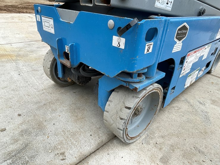 2016-genie-gs1930-image-11