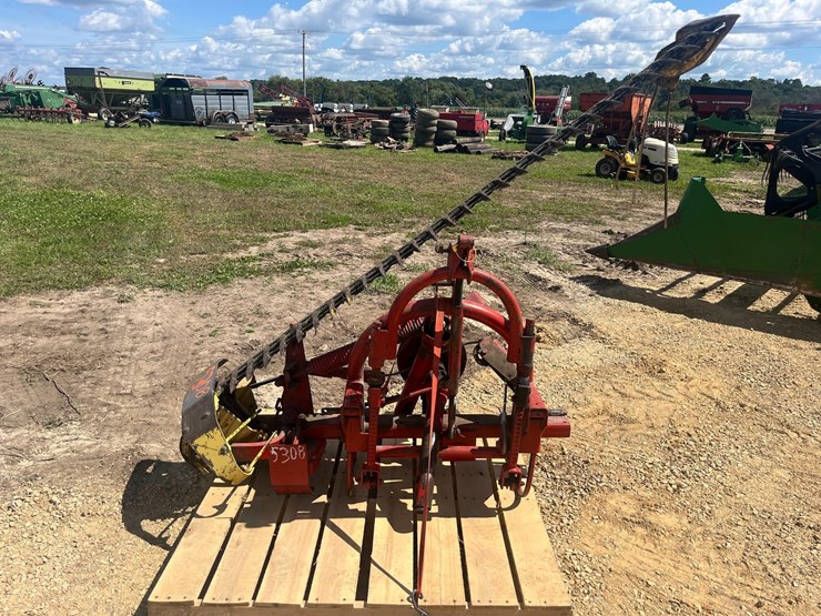 new-holland-451-image-1
