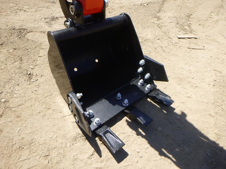 2025-tpm-16-hydraulic-excavator-image-9