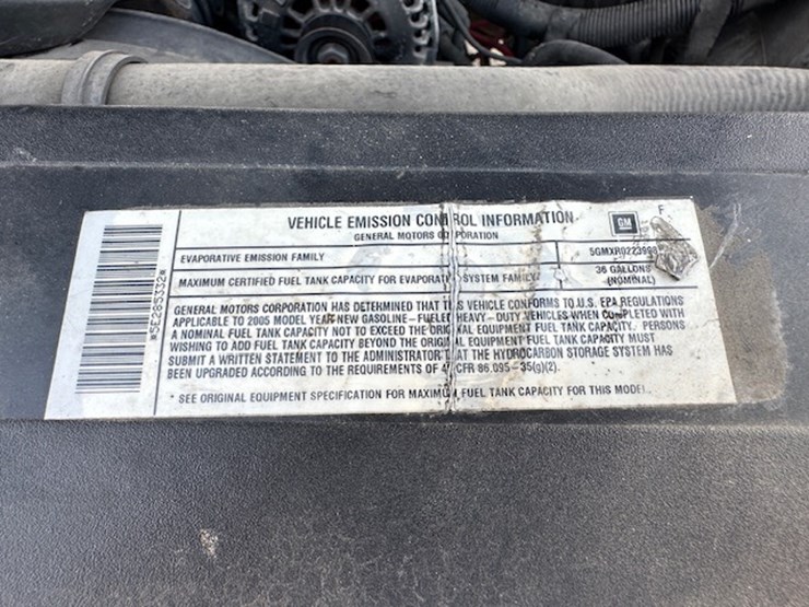 2005-gmc-2500-image-53