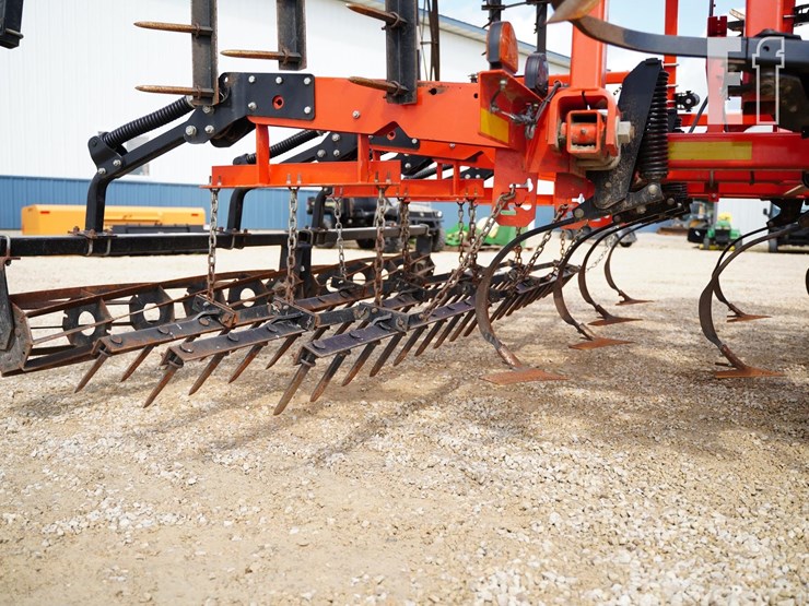 2015-kuhn-krause-6205-31-image-18