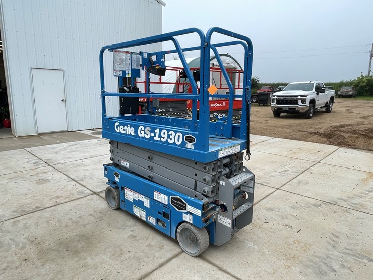 2016-genie-gs1930-image-7