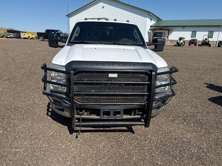 2013-ford-f350-xl-image-6