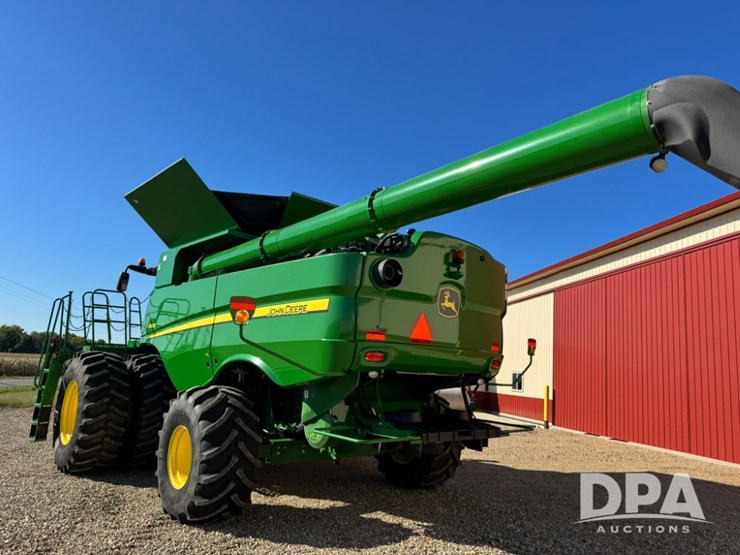 2016-john-deere-s690-image-3