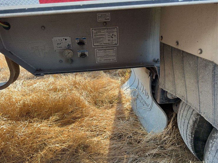 2002-mac-39ft-frameless-dump-trailer,-roll-tarp,-air-ride,-air-tailgate,-man-door,-coal-chute,-aluminum-rims,-11r22.5,-vin#5madn39242c005592-image-12