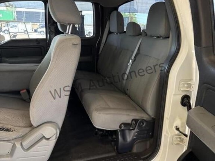 2014-ford-f150-image-25