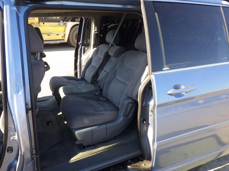 2007-honda-odyssey-image-7