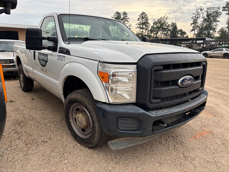 2015-ford-f250-image-2