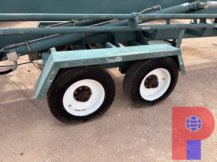 vektor-40’-x-8’-t/a-gooseneck-hydraulic-pipe-handler-trailer-image-7