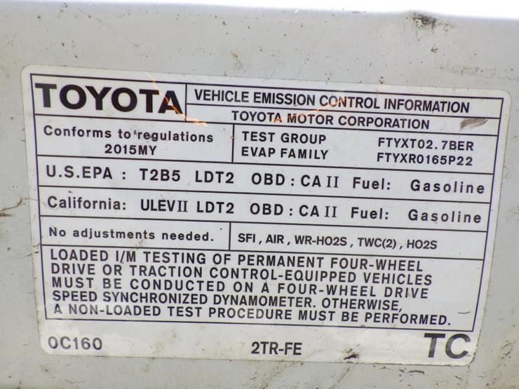 2015-toyota-tacoma-image-10