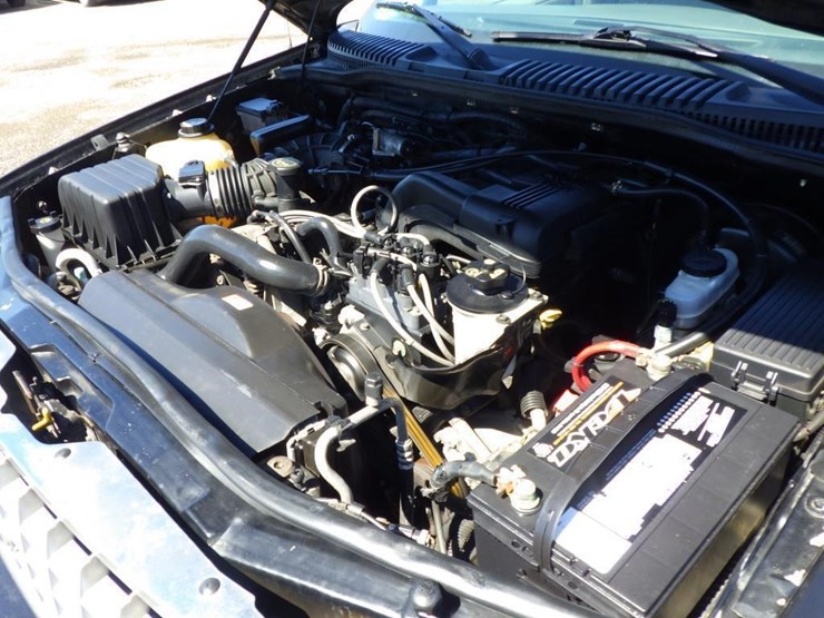 2003-ford-explorer-image-10