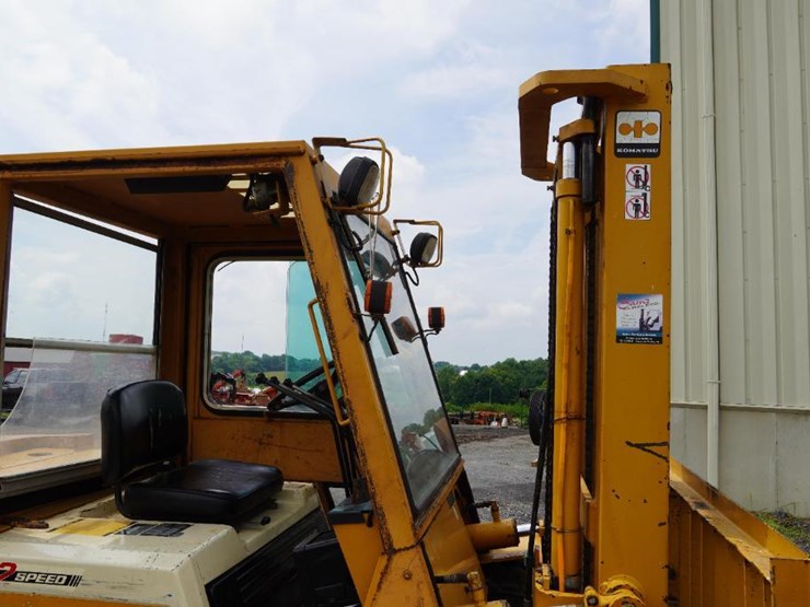 #302-•-komatsu-fd40-forklift-image-40