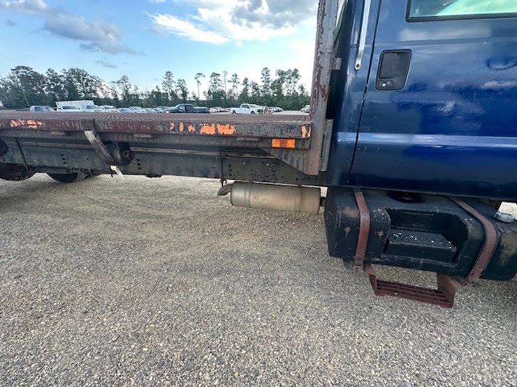 2000-ford-f650-image-26