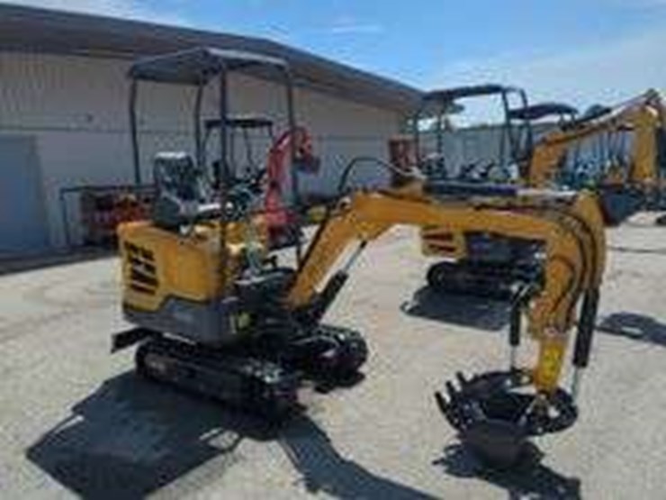 2025-cfg-mx20r-mini-excavator,-unused,-see-details-for-video-image-4