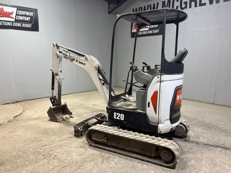 2016-bobcat-e20-image-3
