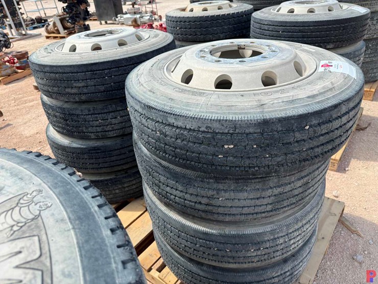 (8)-255/70r22.5-tires-w/-aluminum-/-steel-pilot-wheels-image-1