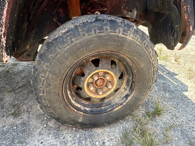 #22910-•-1984-jeep-image-18