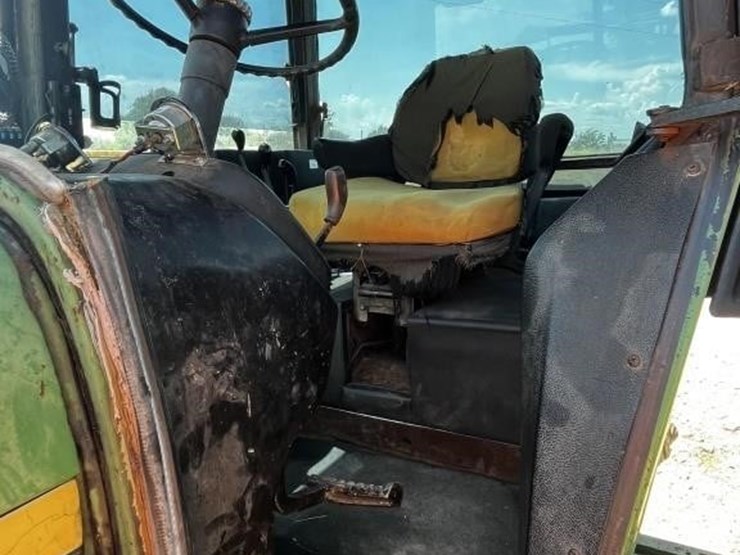john-deere-4230-image-8