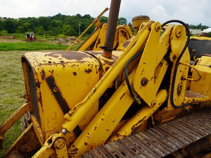 deere-350b-image-11