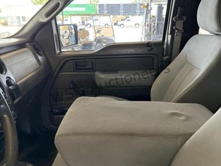 2014-ford-f150-image-21