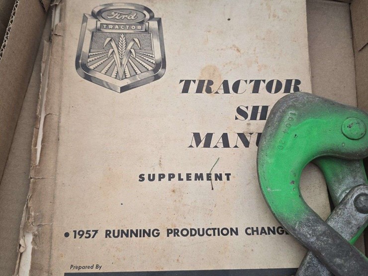 ford-tractor-image-2
