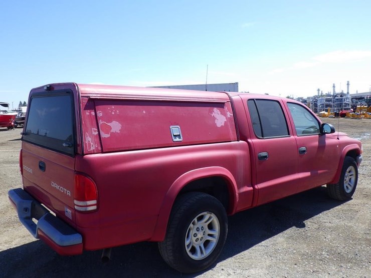 2004-dodge-dakota-image-3