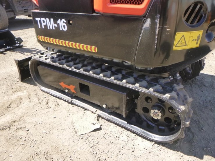 2025-tpm-16-hydraulic-excavator-image-28