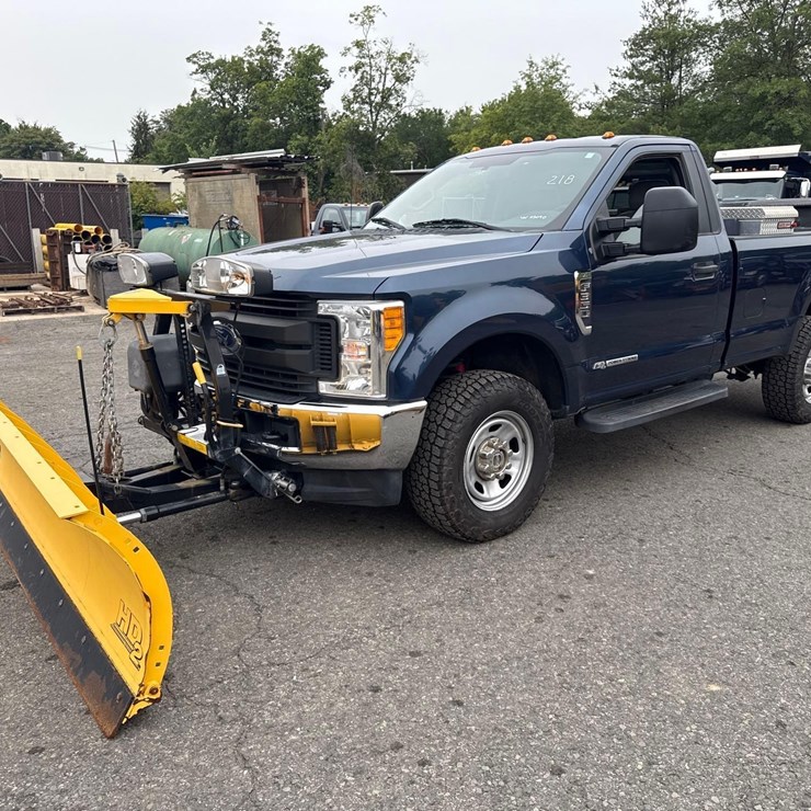 2017 FORD F350