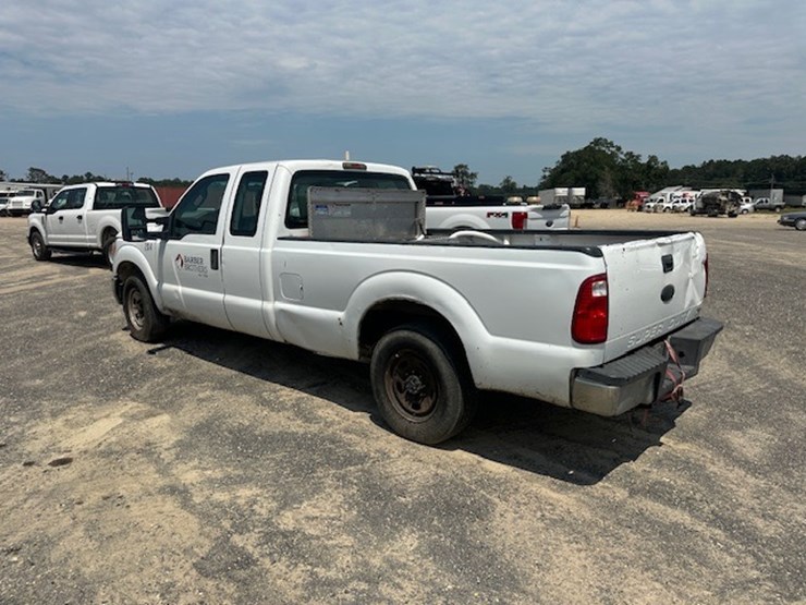 2011-ford-f250-image-4