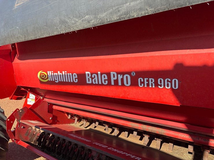 highline--cfr-960-bale-processor-image-14