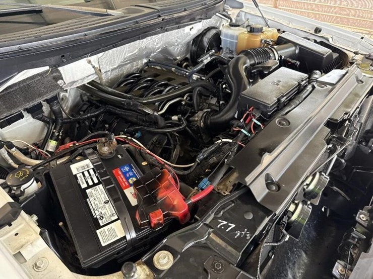 2011-ford-f150-image-13