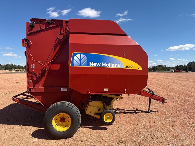 new-holland-br7090-image-7