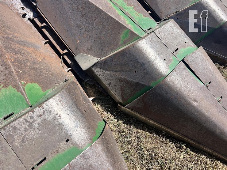 john-deere-444-image-12