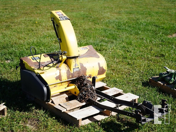 john-deere-345-image-3
