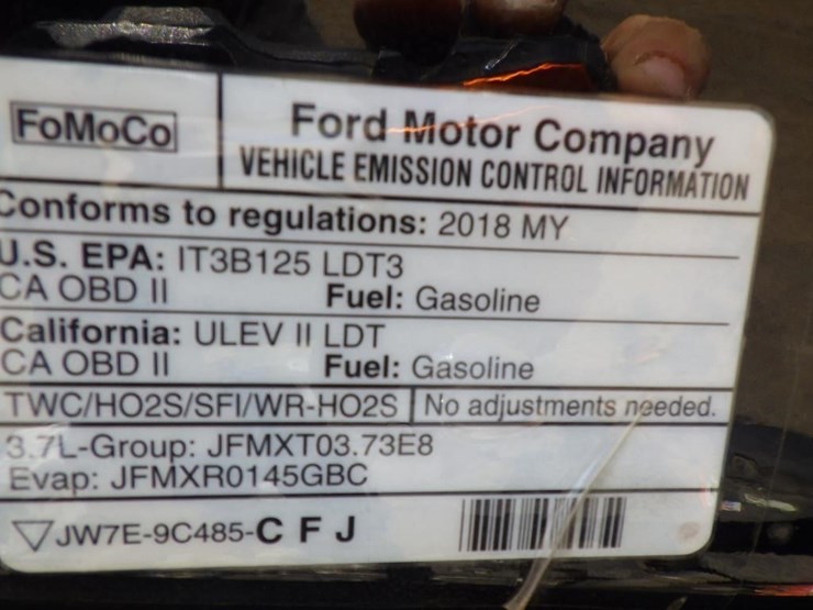 2018-ford-explorer-image-12