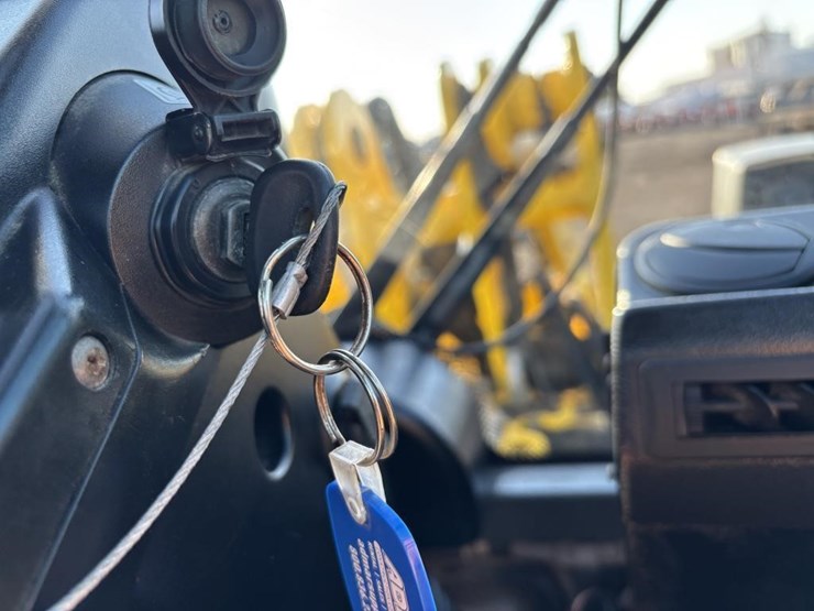 2014-wacker-neuson-wl32-image-27